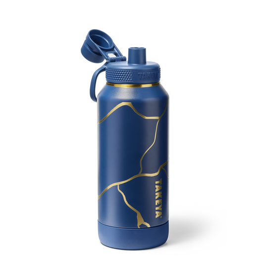 kintsugi-water-bottle-with-spout-lid-y3 TKS_SP25_SptBtl_GoldMarine_32oz_51390_v2_sRGB_SHD.png